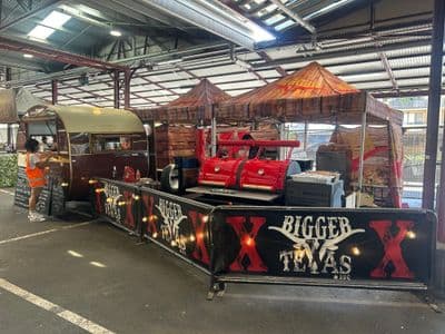 Outstanding Food Truck and Catering Business